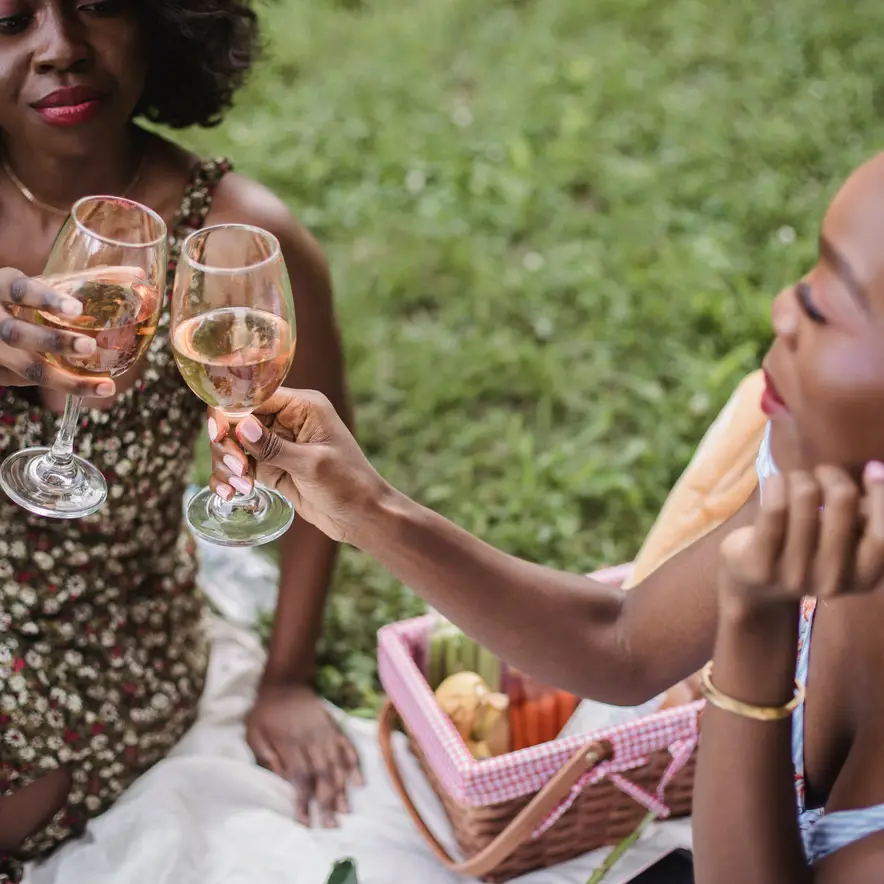 Stratford’s Al Fresco Program Lets You Drink in the Park — Here’s Exactly How It Works